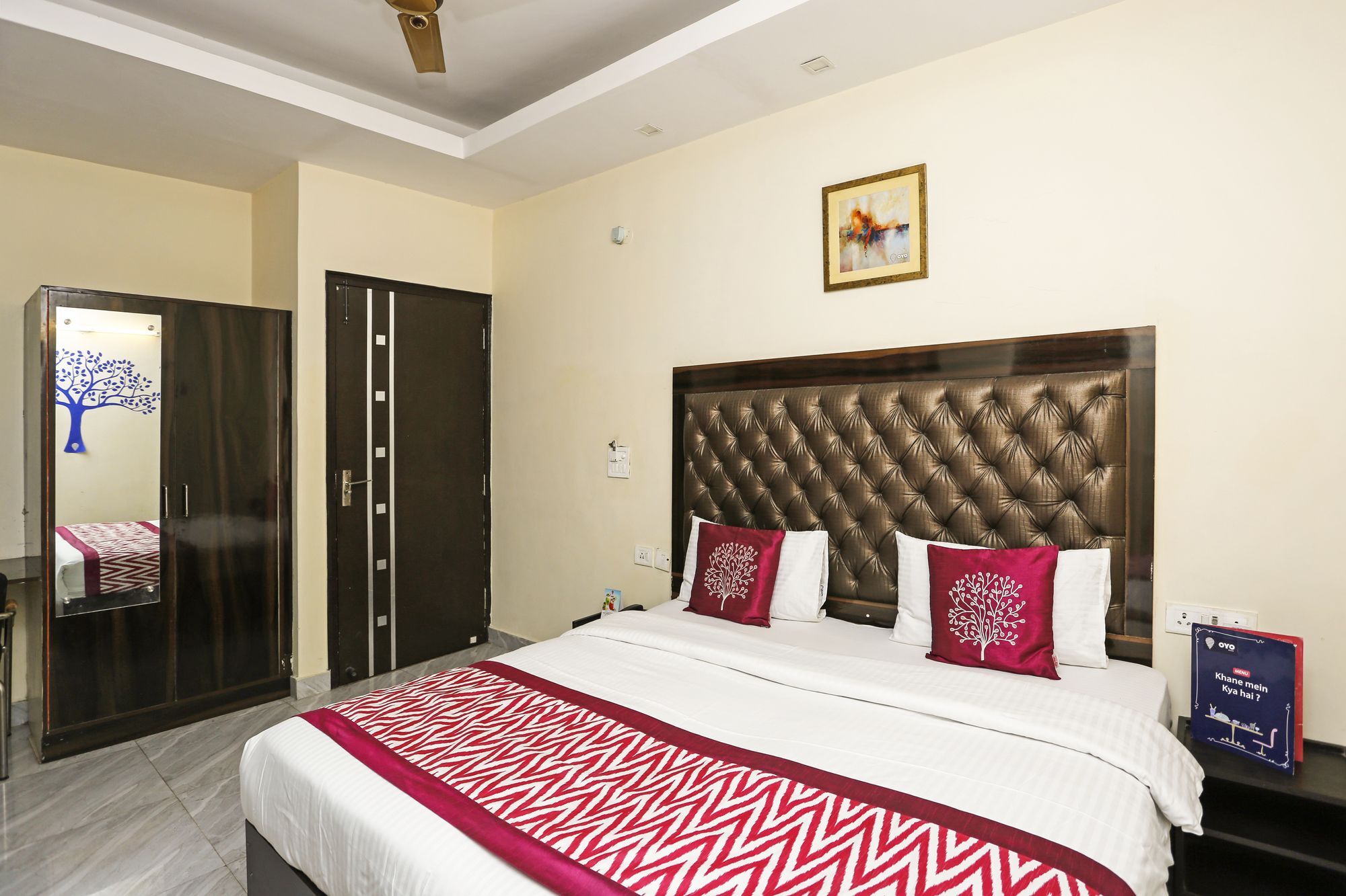 OYO 2807 Hotel Crosswinds Residency Indirapuram Exterior foto