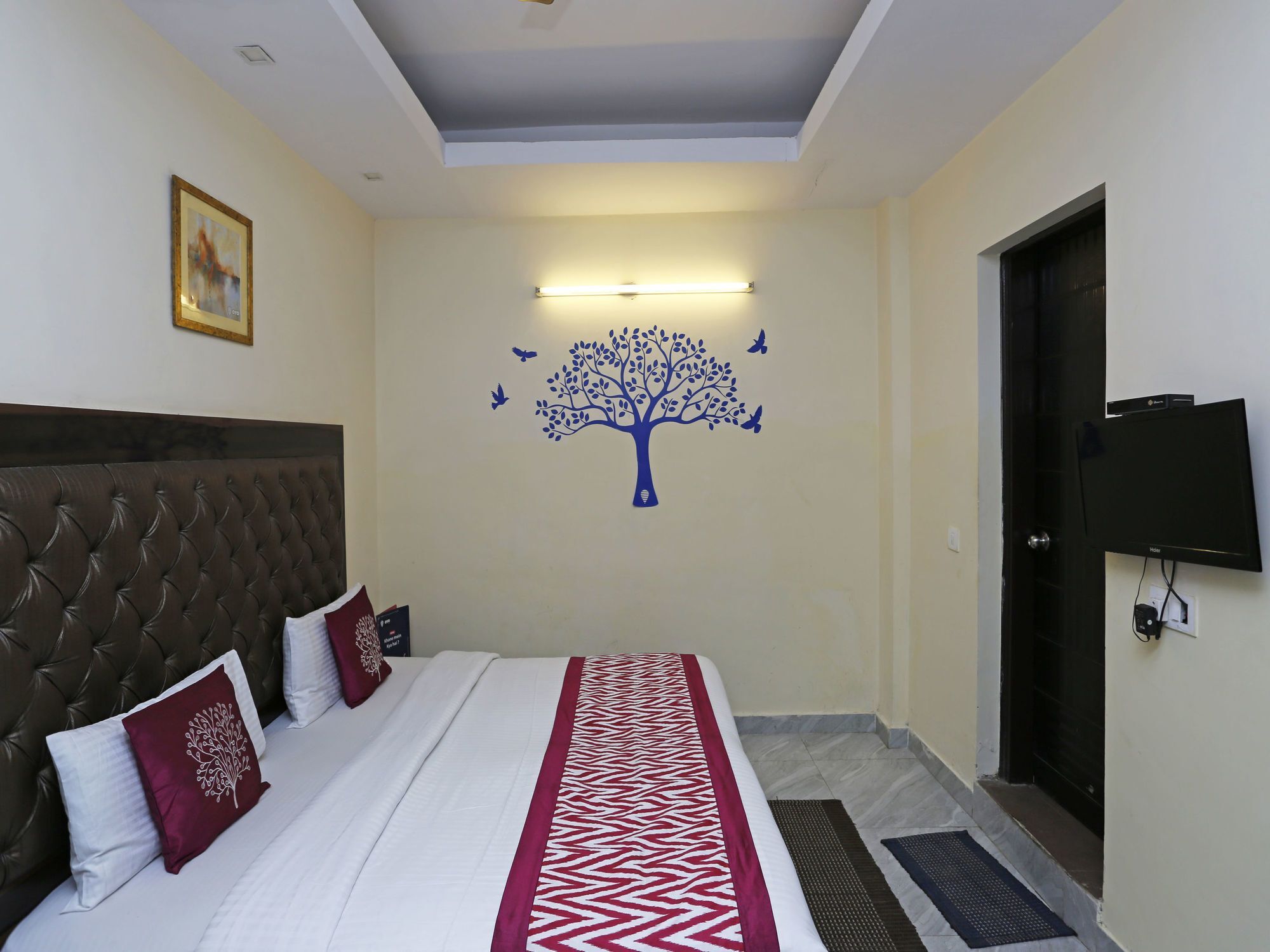 OYO 2807 Hotel Crosswinds Residency Indirapuram Exterior foto