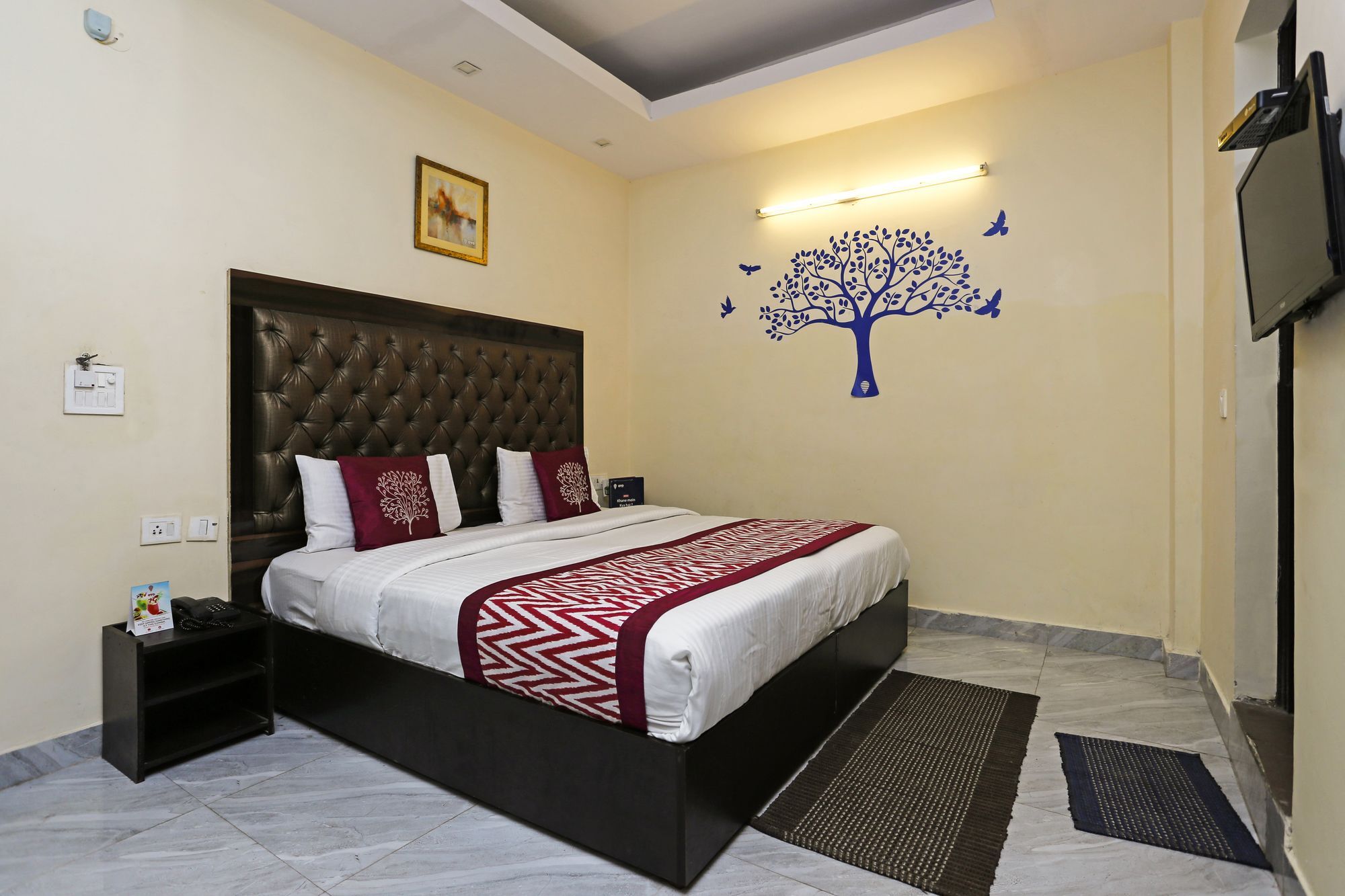 OYO 2807 Hotel Crosswinds Residency Indirapuram Exterior foto